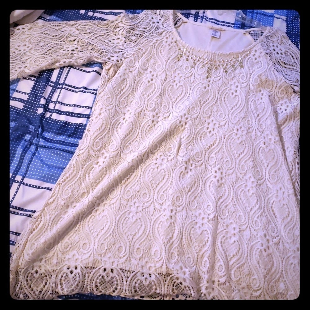 White lace beaded shirt